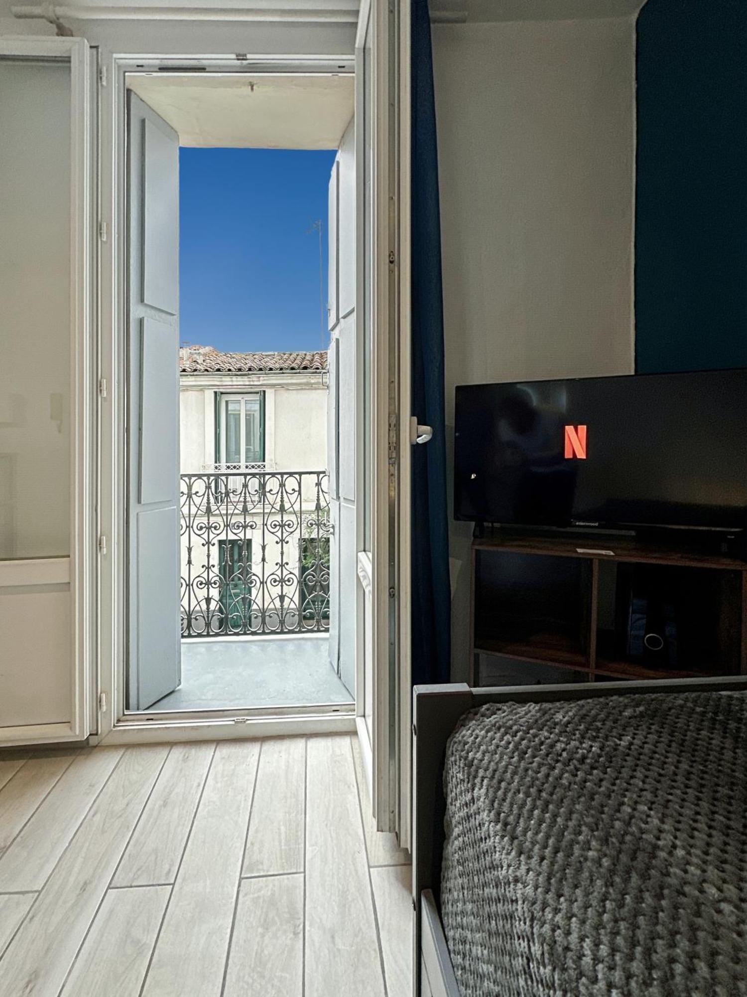 Appartement Entier Cosy Avec Balcon - Centre Montpellier Luaran gambar