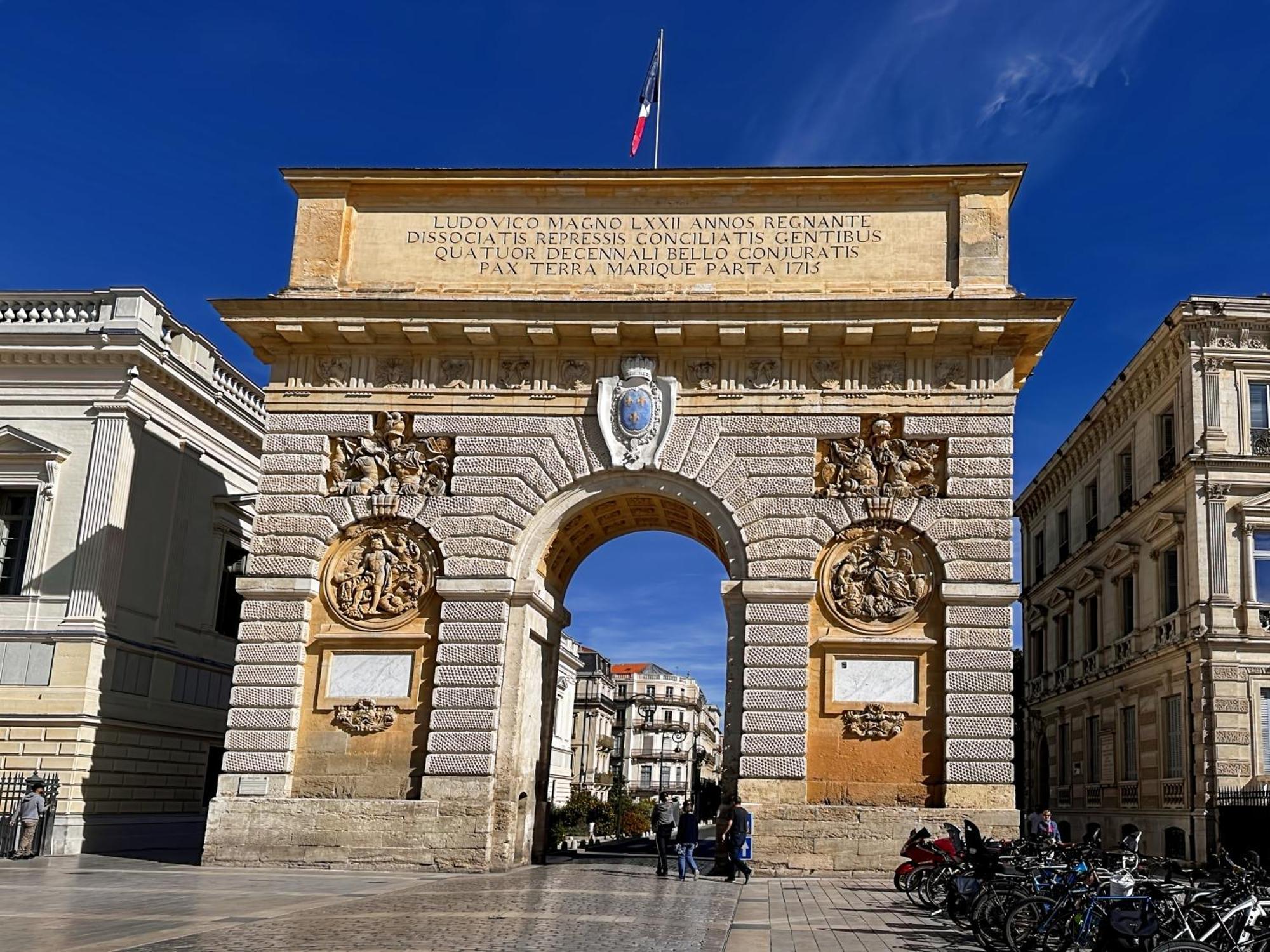 Appartement Entier Cosy Avec Balcon - Centre Montpellier Luaran gambar